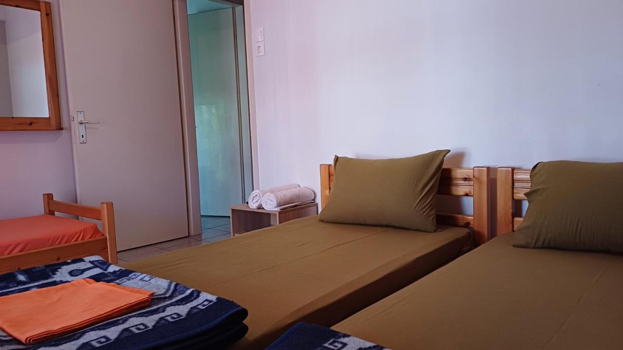 Aparthotel Savvas à Olympiakí Aktí Extérieur photo