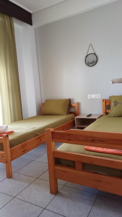 Aparthotel Savvas à Olympiakí Aktí Extérieur photo